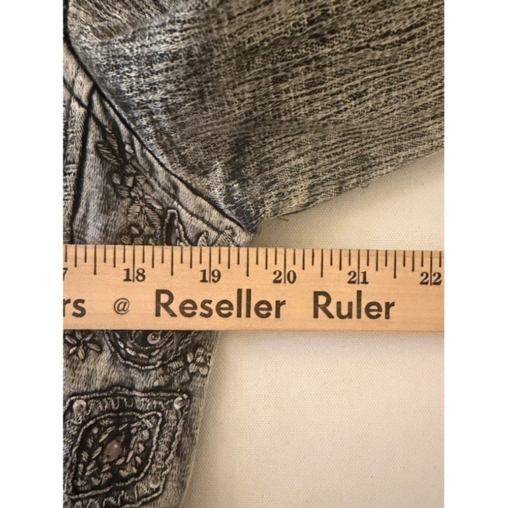 Flashback Gray Acid Wash Embroidered Floral Crochet Lace Trim Jacket Women Small - Picture 8 of 9